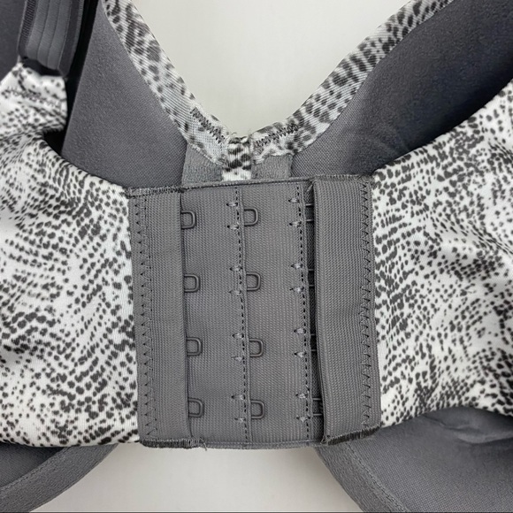 Beauty by Bali Concealing Petals Underwire Bra New - Picture 15 of 16